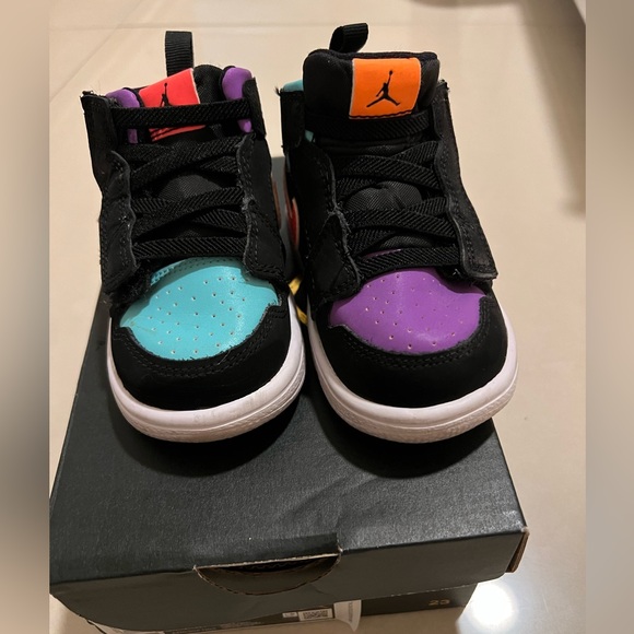 Air Jordan 1 Mid ‘What The’ Toddler Sneakers size 5c - Picture 5 of 10